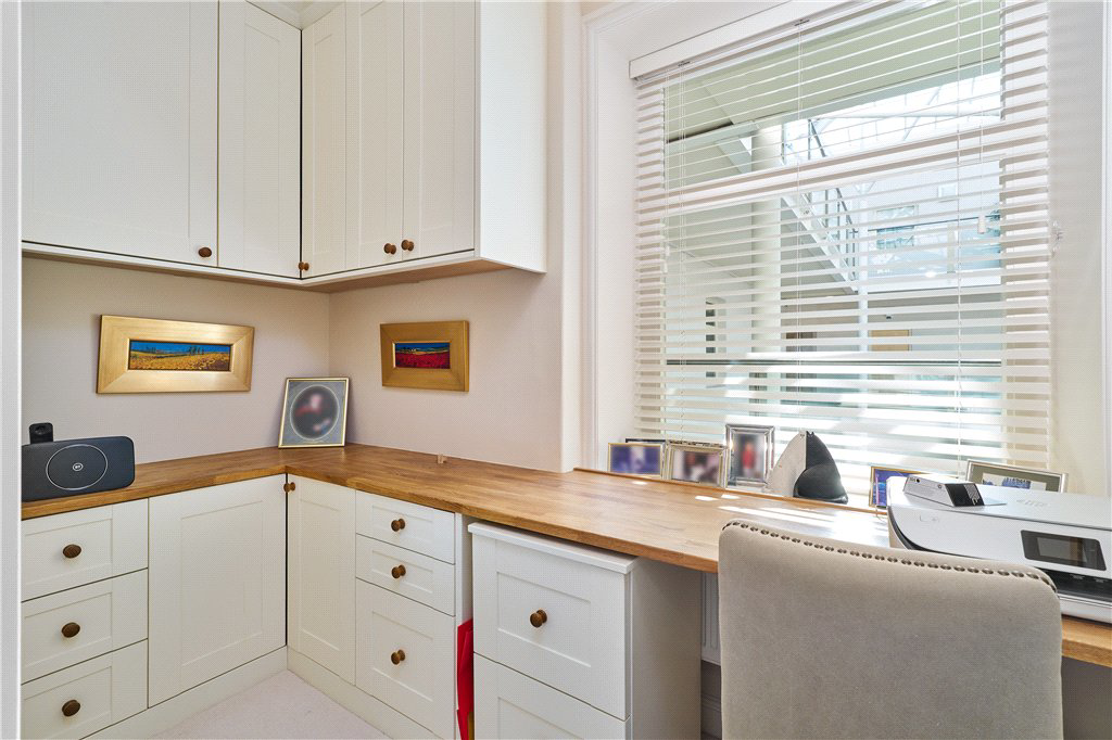 Brodrick Drive, Ilkley, West Yorkshire, LS29, photo 12