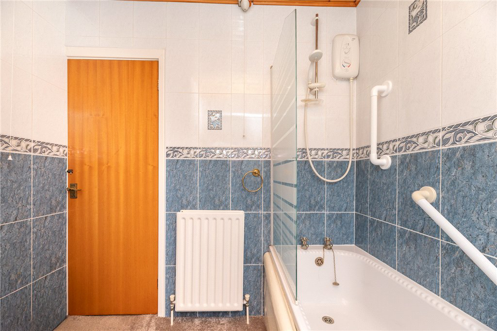 West Farm Avenue, Leeds, West Yorkshire, LS10, photo 22