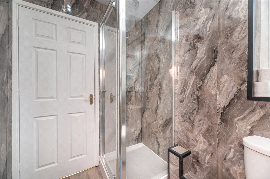 Paddock Drive, Drighlington, Bradford, West Yorkshire, BD11, photo 19