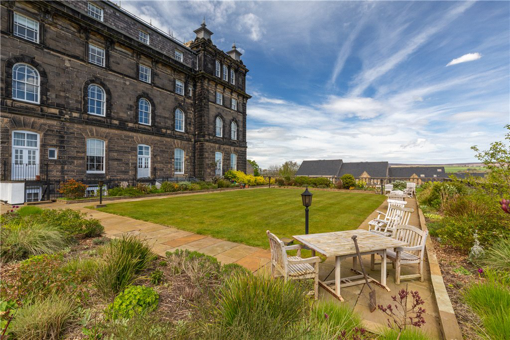Brodrick Drive, Ilkley, West Yorkshire, LS29, photo 18