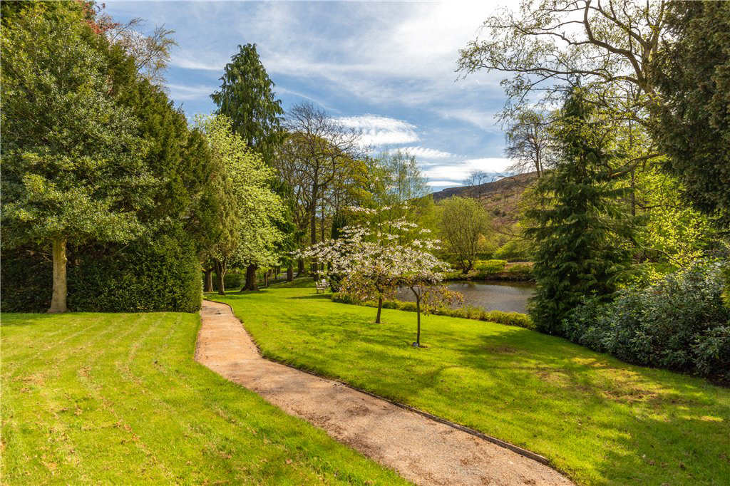 Brodrick Drive, Ilkley, West Yorkshire, LS29, photo 16