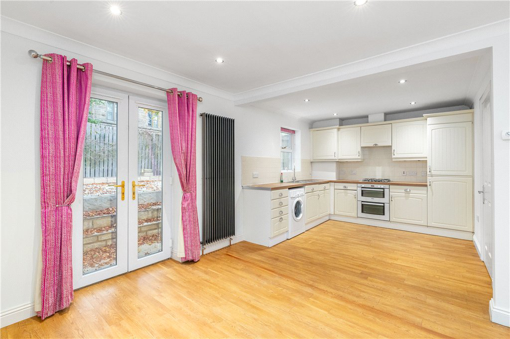 Crossbeck Road, Ilkley, West Yorkshire, LS29, photo 5
