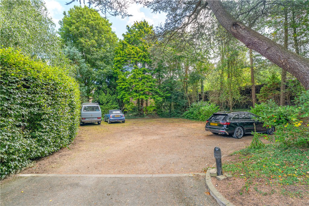 Crossbeck Road, Ilkley, West Yorkshire, LS29, photo 9