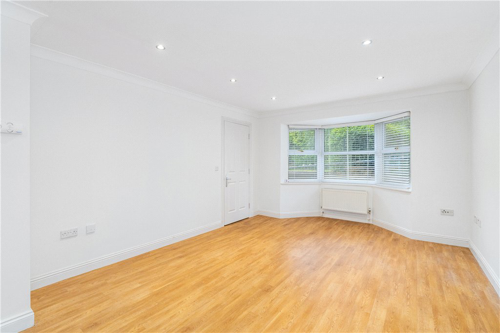 Crossbeck Road, Ilkley, West Yorkshire, LS29, photo 10