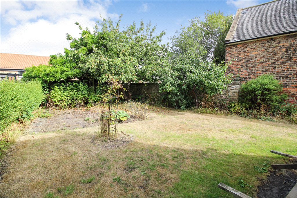 Farnham Lane, Ferrensby, Knaresborough, North Yorkshire, HG5, photo 8