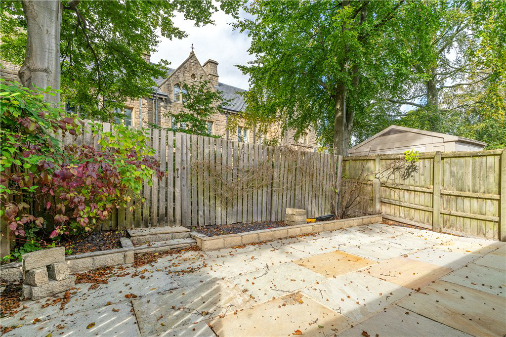 Crossbeck Road, Ilkley, West Yorkshire, LS29, photo 4