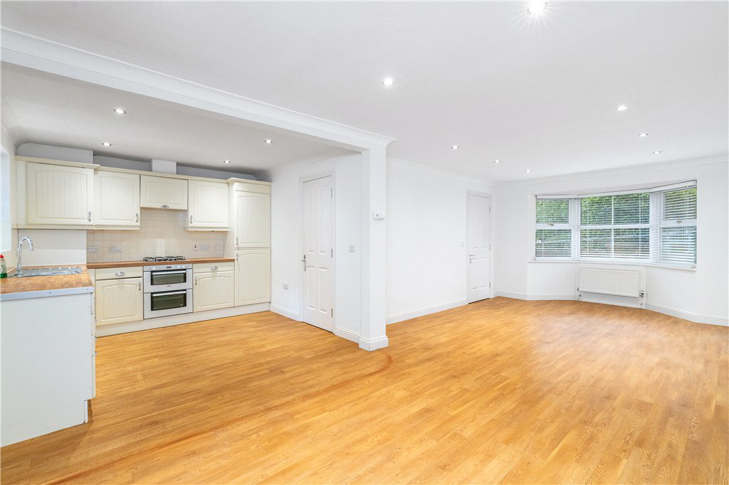Crossbeck Road, Ilkley, West Yorkshire, LS29, photo 13
