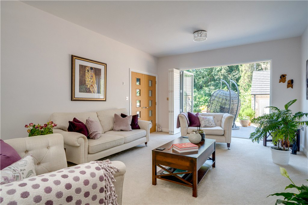 Bowcliffe Road, Bramham, Wetherby, West Yorkshire, LS23, photo 2