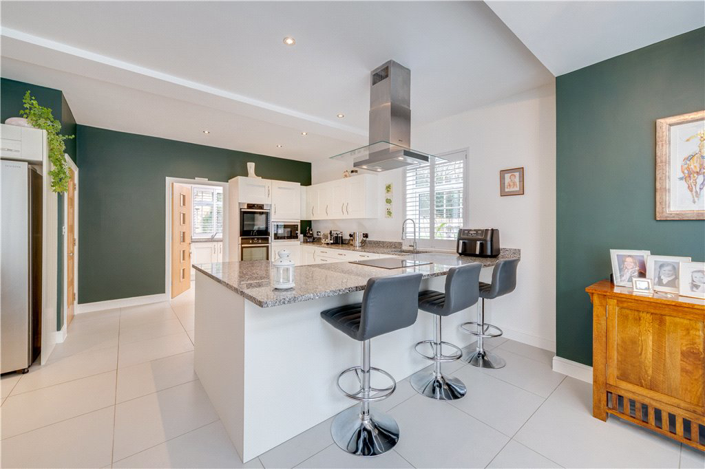 Bowcliffe Road, Bramham, Wetherby, West Yorkshire, LS23, photo 6