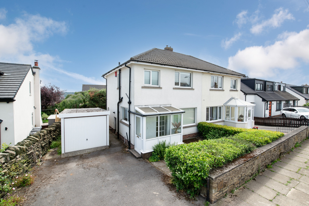 Clarendon Road, Eldwick, Bingley, West Yorkshire, BD16