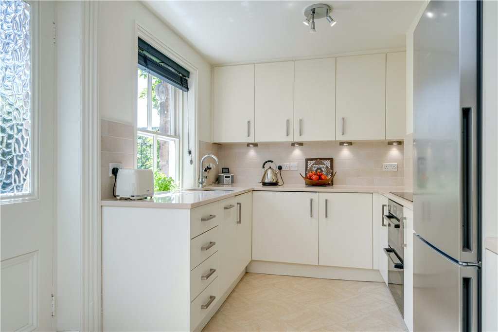 West End Avenue, Harrogate, North Yorkshire, HG2, photo 9