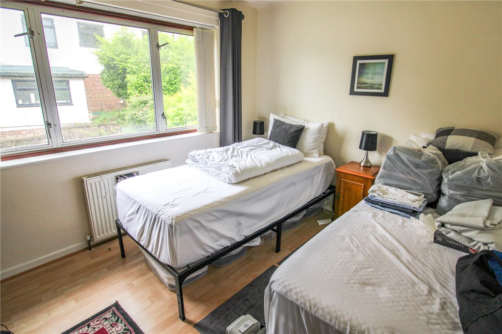 Toller Grove, Bradford, West Yorkshire, BD9, photo 6