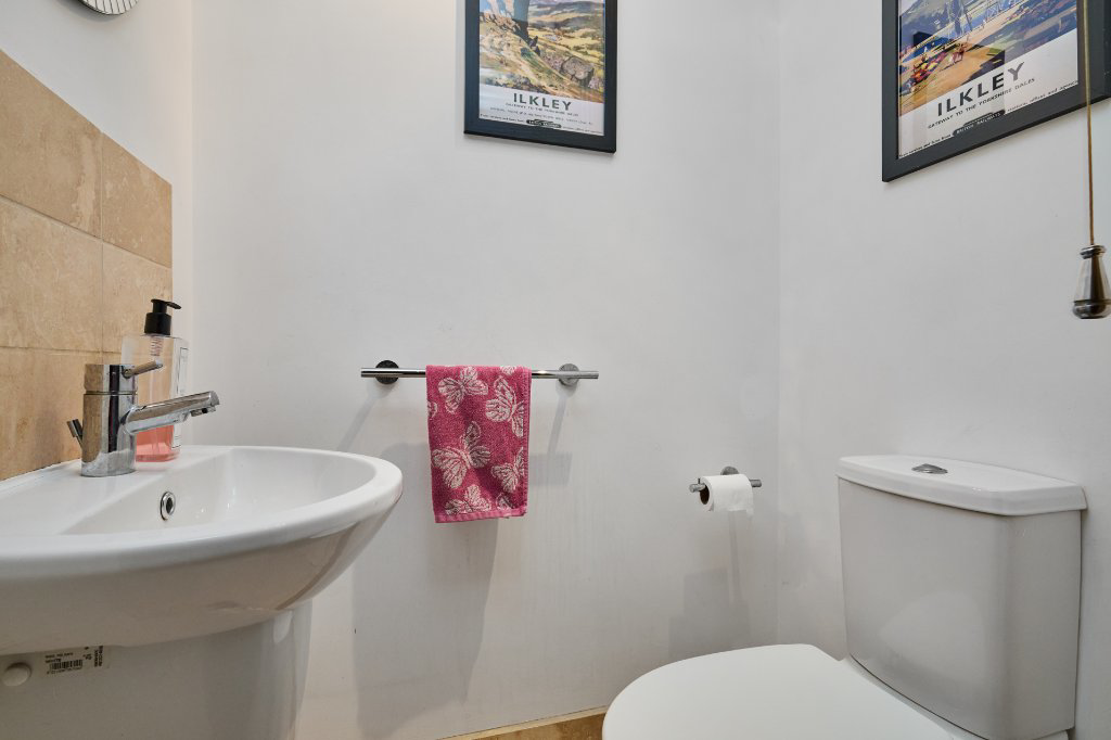 Wheatley Lane, Ilkley, West Yorkshire, LS29, photo 16