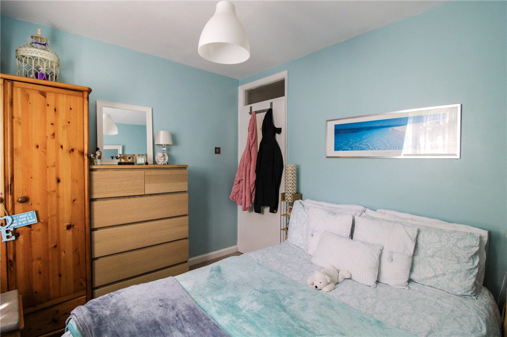 Linden Court, Hollin Lane, Leeds, LS16, photo 9