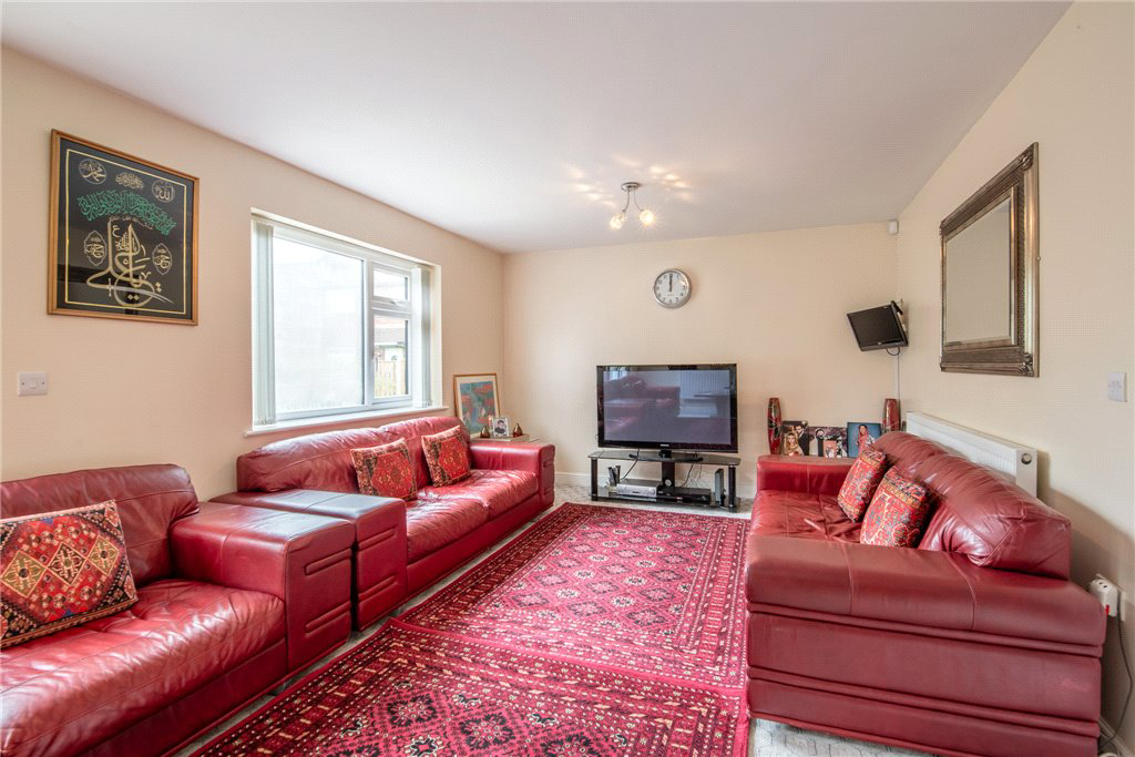 Haworth Road, Bradford, West Yorkshire, BD9, photo 4