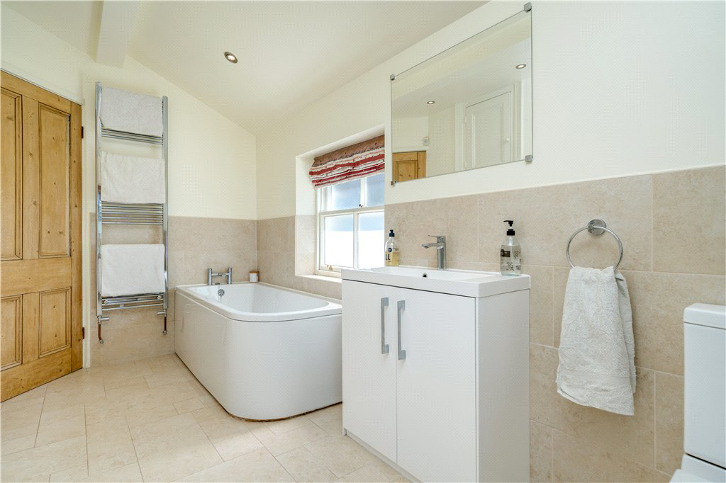 West End Avenue, Harrogate, North Yorkshire, HG2, photo 18