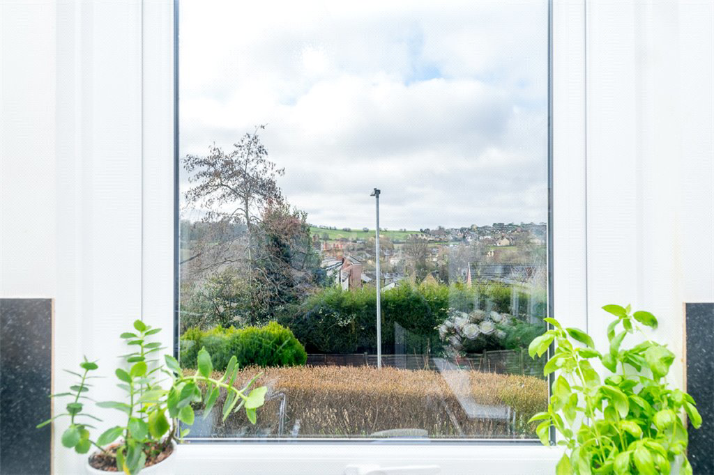 Oxford Road, Birstall, Batley, WF17, photo 26