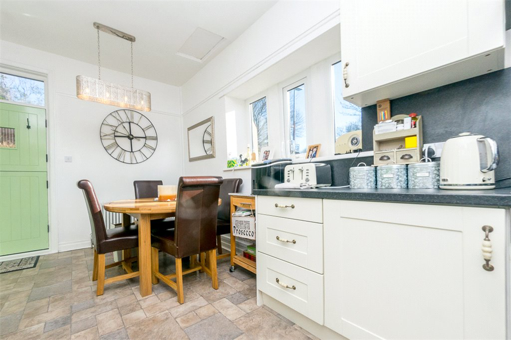 Oxford Road, Birstall, Batley, WF17, photo 10