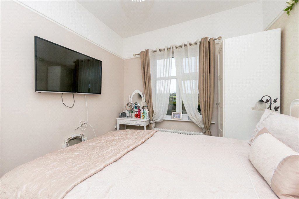 Oxford Road, Birstall, Batley, WF17, photo 15