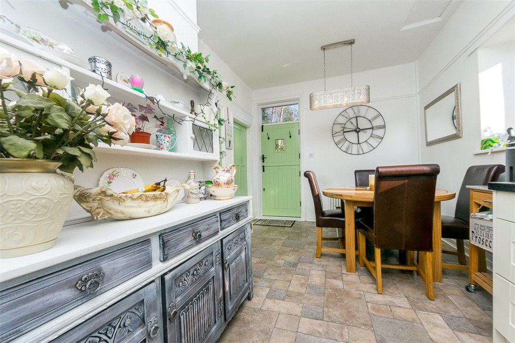 Oxford Road, Birstall, Batley, WF17, photo 8