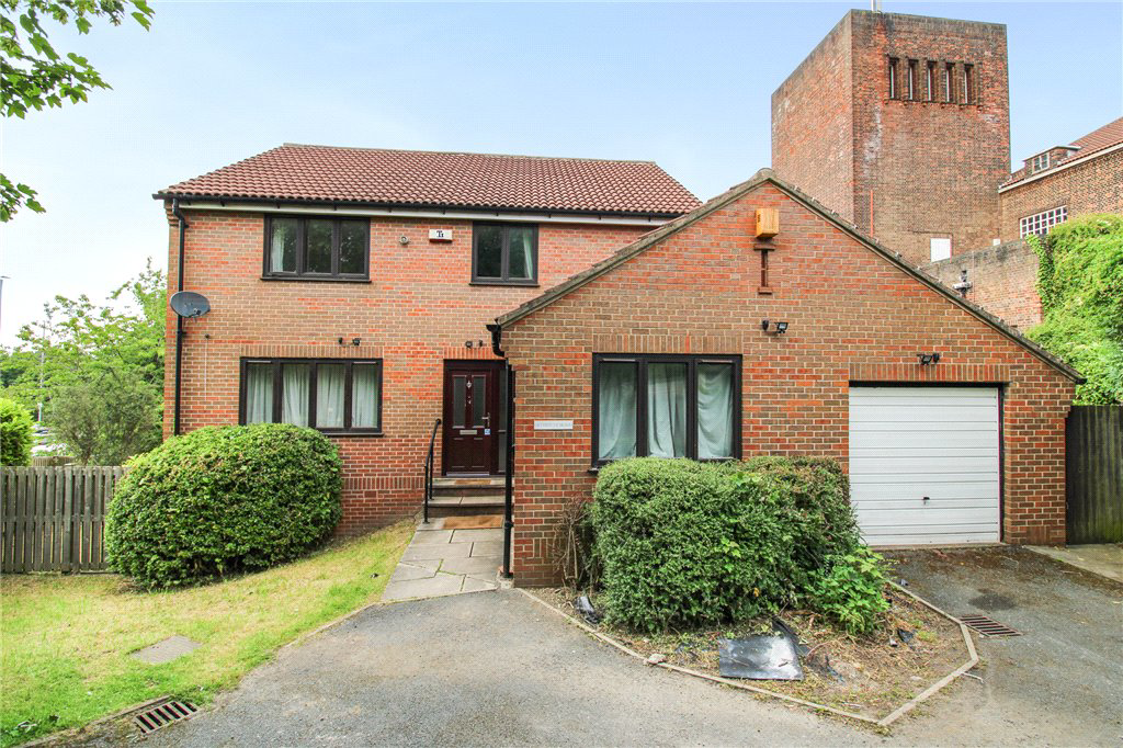 Houghley Lane, Leeds, West Yorkshire, LS13