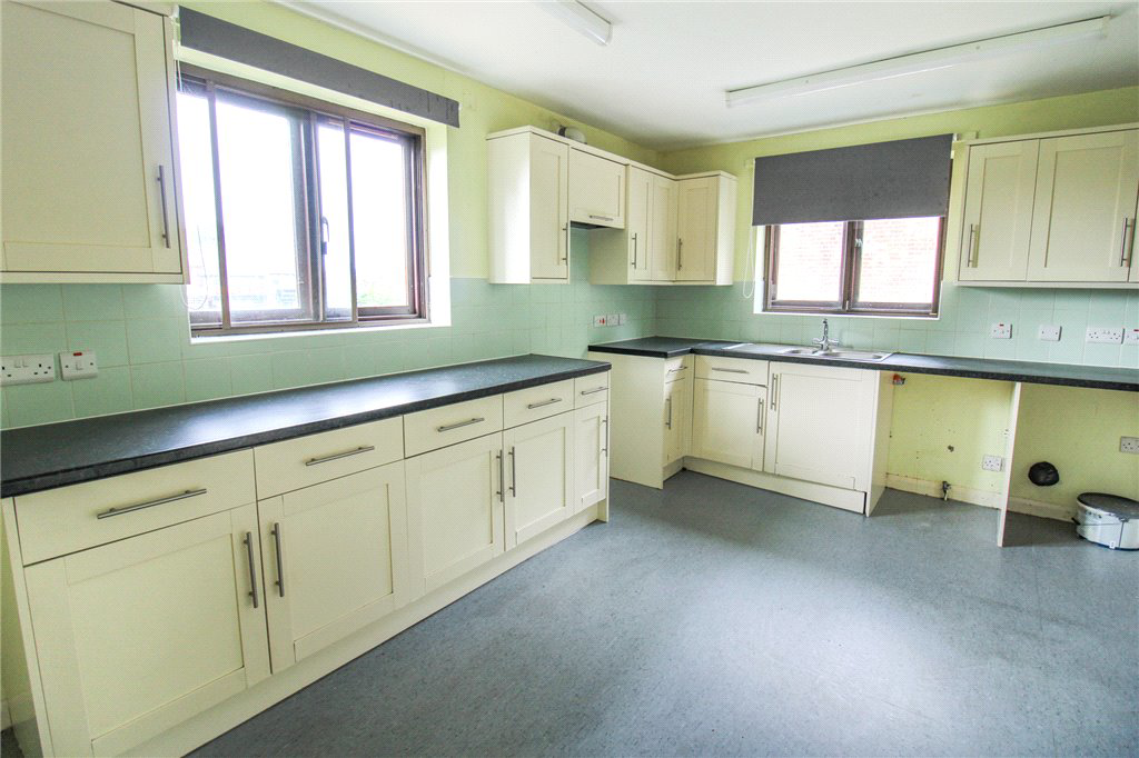Houghley Lane, Leeds, West Yorkshire, LS13, photo 2