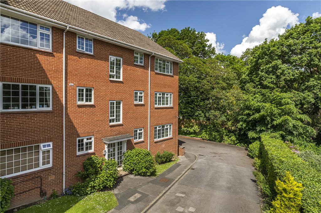 Linden Court, Hollin Lane, Leeds, LS16
