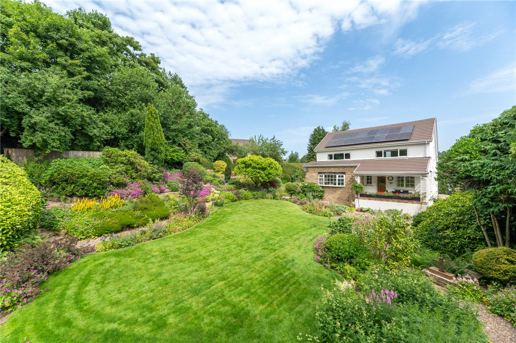Moorhead Crescent, Shipley, West Yorkshire, BD18
