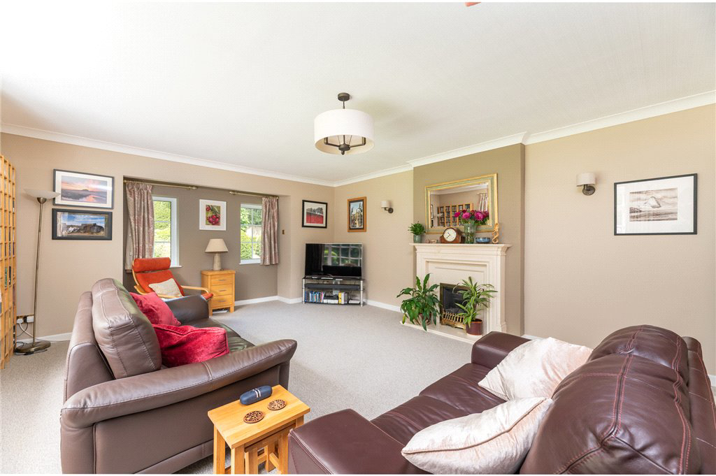 Moorhead Crescent, Shipley, West Yorkshire, BD18, photo 5