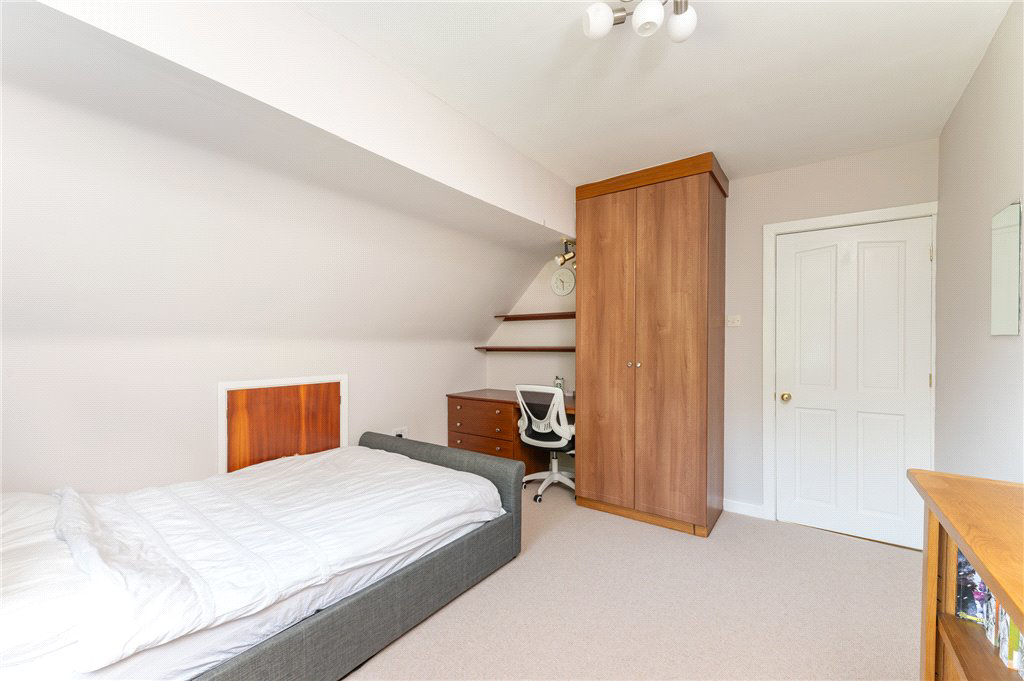 Moorhead Crescent, Shipley, West Yorkshire, BD18, photo 21