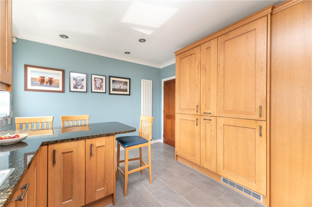Moorhead Crescent, Shipley, West Yorkshire, BD18, photo 8