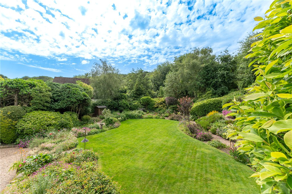 Moorhead Crescent, Shipley, West Yorkshire, BD18, photo 28