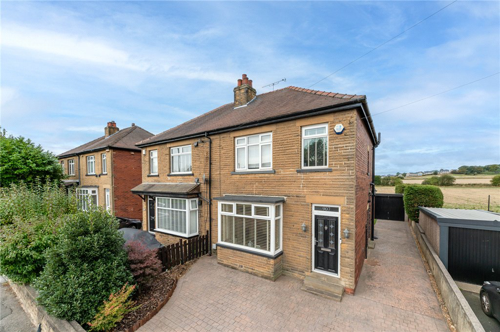 Leeds Road, Dewsbury, West Yorkshire, WF12