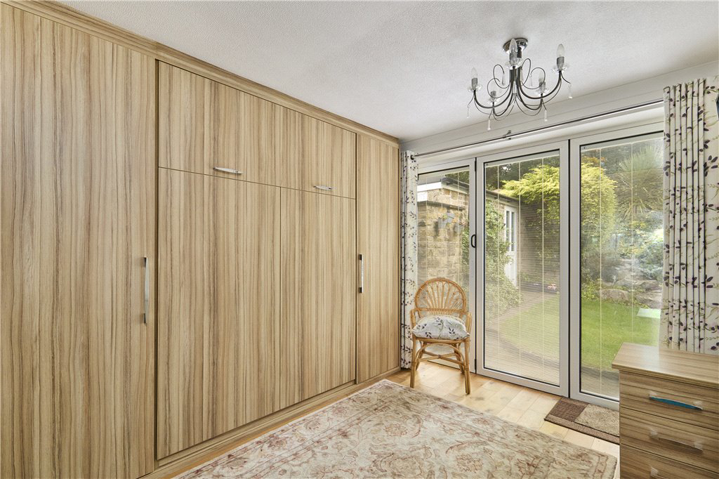 Craggwood Close, Horsforth, Leeds, West Yorkshire, LS18, photo 12