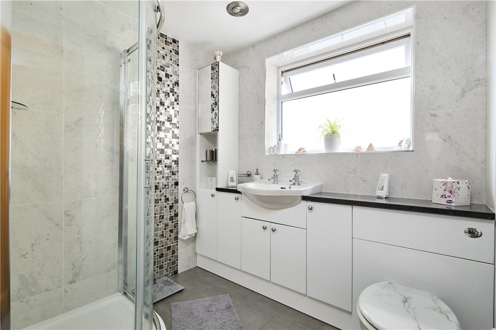 Craggwood Close, Horsforth, Leeds, West Yorkshire, LS18, photo 10