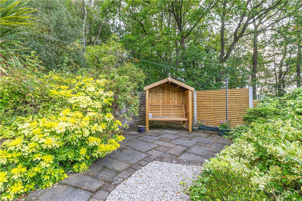 Craggwood Close, Horsforth, Leeds, West Yorkshire, LS18, photo 16
