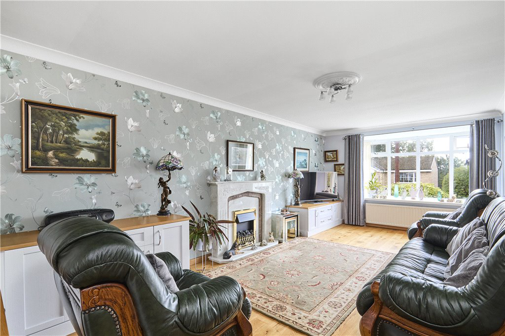 Craggwood Close, Horsforth, Leeds, West Yorkshire, LS18, photo 8