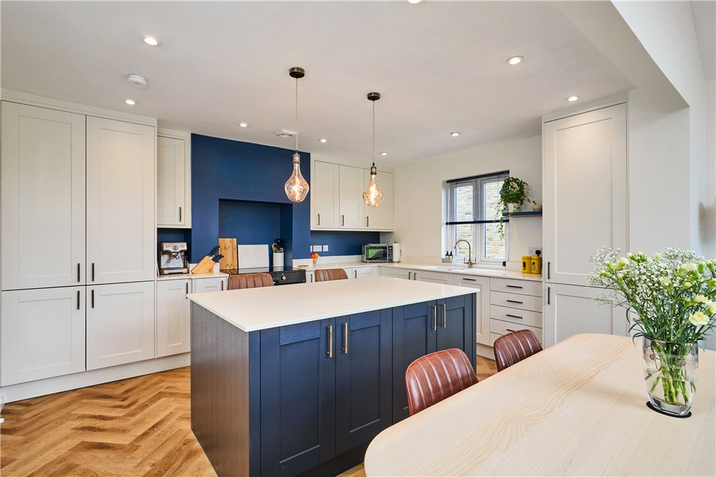 Station Road, Clapham, Lancaster, North Yorkshire, LA2, photo 3