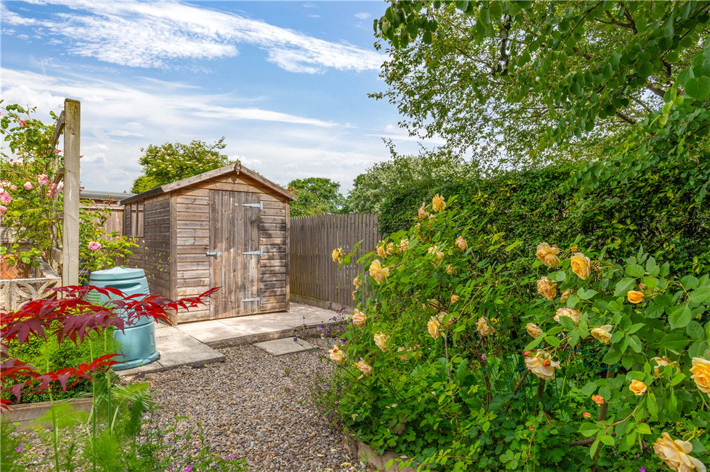 Southfield Road, Addingham, Ilkley, West Yorkshire, LS29, photo 21