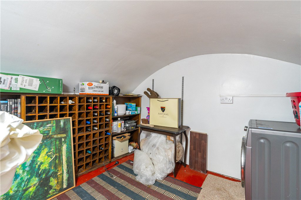 Greencroft Cottage, The Green, Guiseley, Leeds, LS20, photo 12