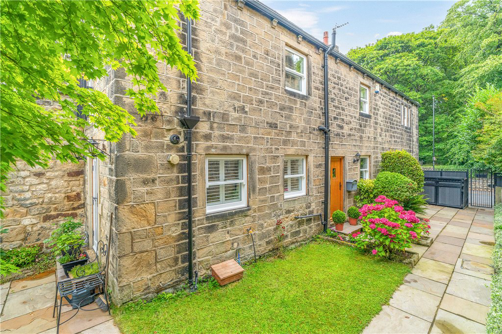 Greencroft Cottage, The Green, Guiseley, Leeds, LS20