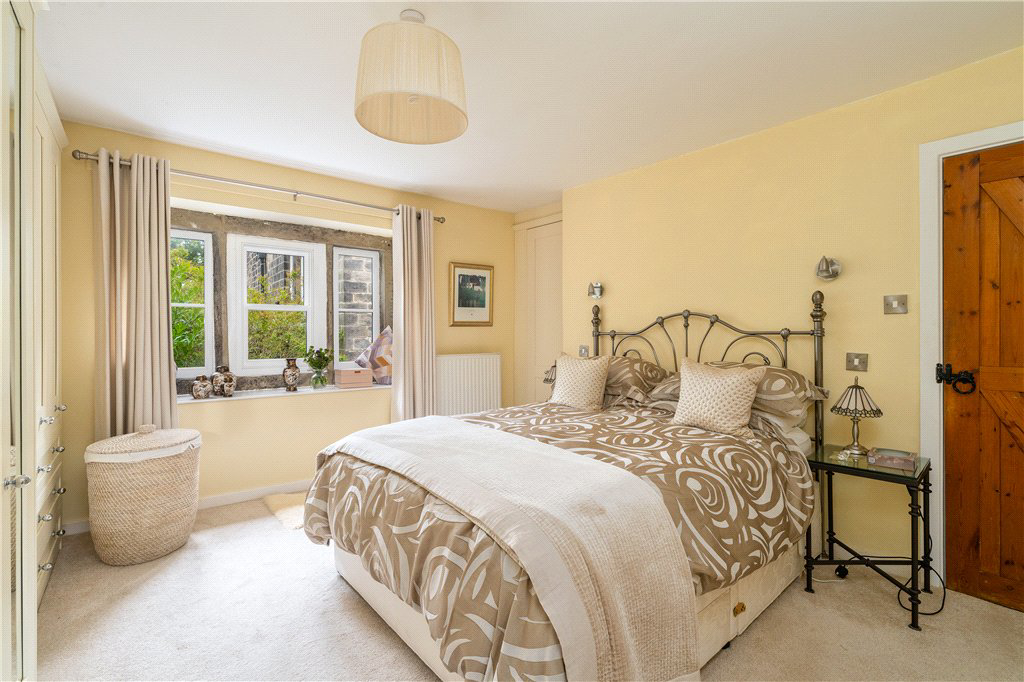 Greencroft Cottage, The Green, Guiseley, Leeds, LS20, photo 15