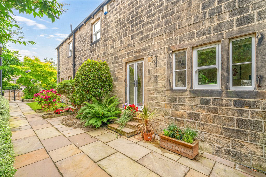 Greencroft Cottage, The Green, Guiseley, Leeds, LS20, photo 21