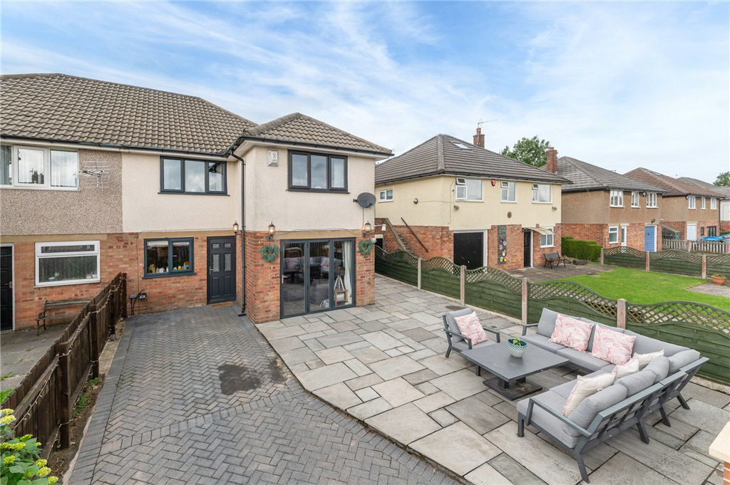 Westfield Lane, Wrose, Shipley, West Yorkshire, BD18