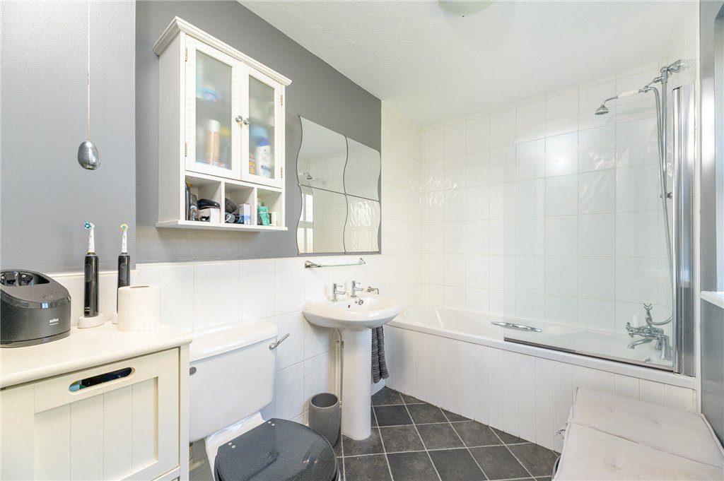 Magnolia Drive, Allerton, Bradford, West Yorkshire, BD15, photo 19