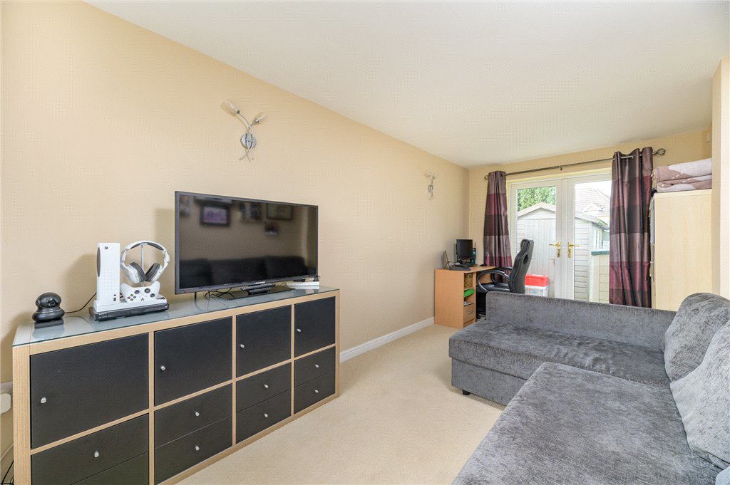 Magnolia Drive, Allerton, Bradford, West Yorkshire, BD15, photo 4