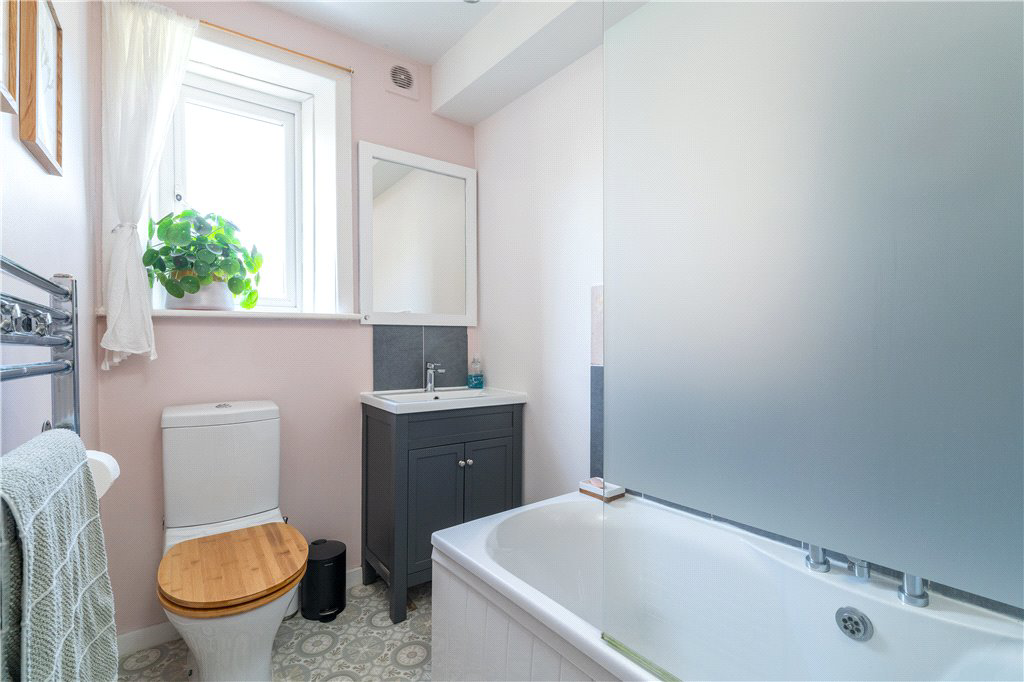 Oxford Place, Baildon, West Yorkshire, BD17, photo 16