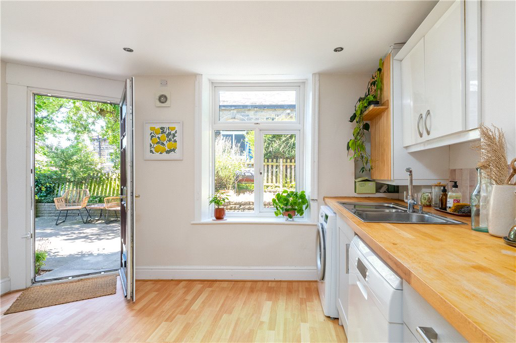 Oxford Place, Baildon, West Yorkshire, BD17, photo 8