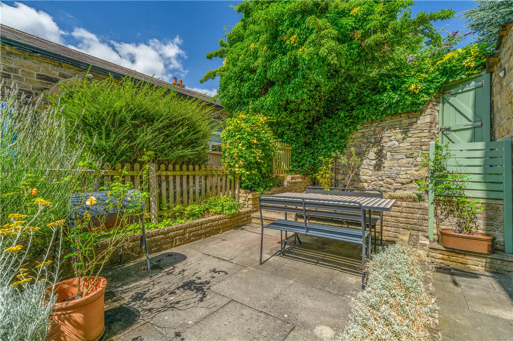 Oxford Place, Baildon, West Yorkshire, BD17, photo 22
