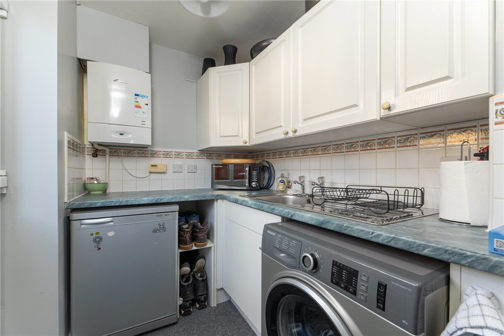 Magnolia Drive, Allerton, Bradford, West Yorkshire, BD15, photo 10